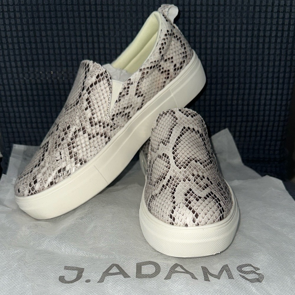 •J. Adams • Brown and Cream Slip-On Sneakers with Snakeskin Pattern size 7